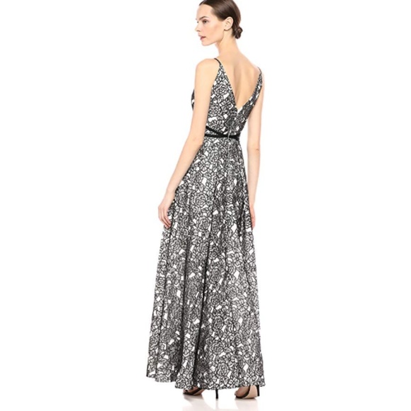 Calvin Klein Floral Lace Spaghetti Strap V Neck Gown - Picture 3 of 5